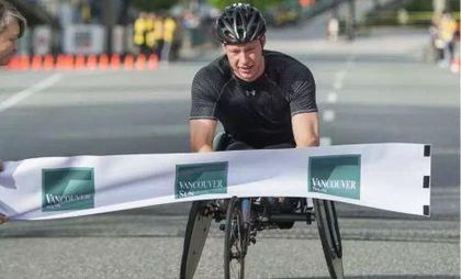 Tristan Smyth wins Sun Run wheelchair division in a breeze