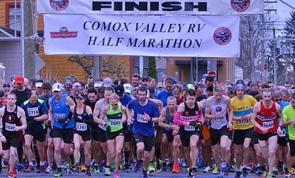 Ian Searle and Erin Burrett win Comox Valley RV Half Mara